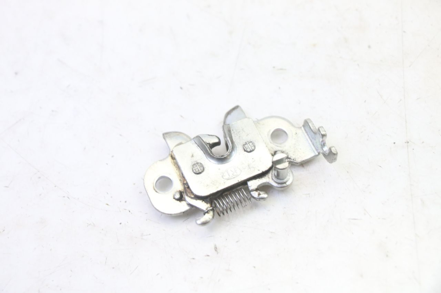 photo de SERRATURA SELLA PEUGEOT STREETZONE I 2T 50 (2018 - 2020) - Dettaglio del componente