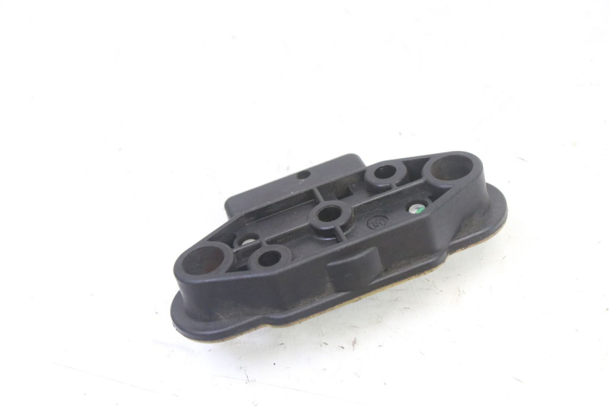 photo de SERRATURA SELLA SUZUKI SV S 650 (2003 - 2009) - Altra angolazione