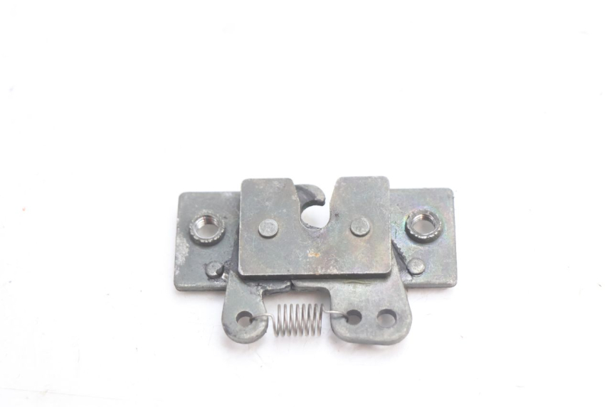 photo de SERRATURA SELLA PEUGEOT TREKKER 50 (1995 - 2004) - Dettaglio del componente