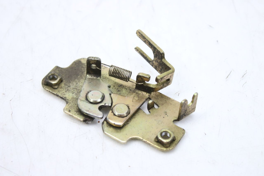 photo de SERRATURA SELLA PEUGEOT TWEET 125 (2010 - 2017) - Dettaglio del componente