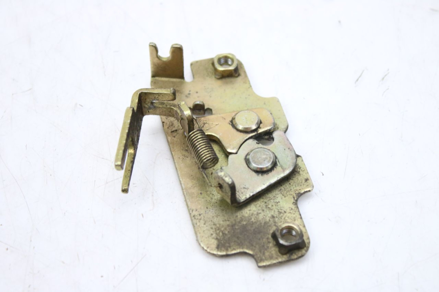 photo de SERRATURA SELLA PEUGEOT TWEET 125 (2010 - 2017) - Zoom sullo stato d'uso