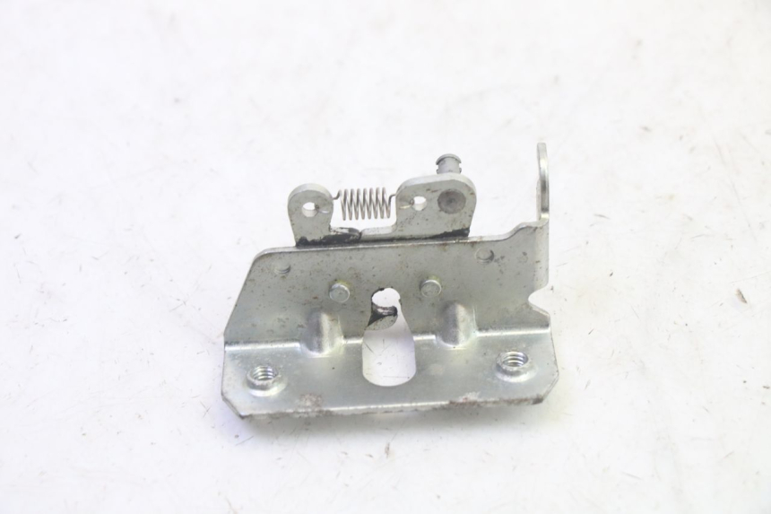 photo de SERRATURA SELLA YAMAHA TZR 50 (2008 - 2016) - Zoom sullo stato d'uso