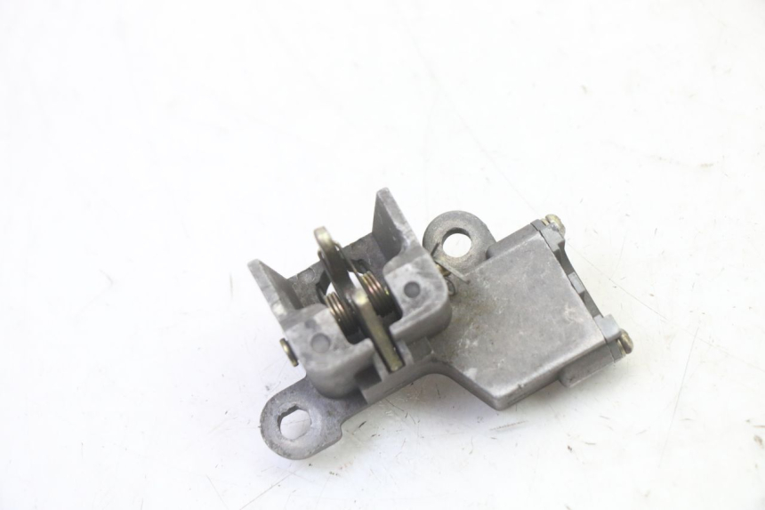 photo de SERRATURA SELLA PEUGEOT V-CLIC VCLIC 50 (2007 - 2013) - Zoom sullo stato d'uso