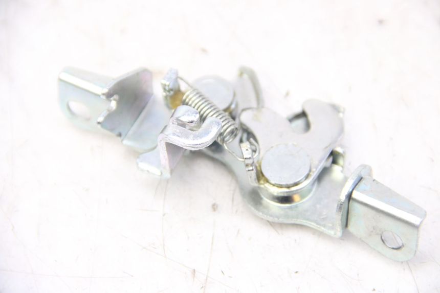 photo de SERRATURA SELLA HONDA VISION NSC R 50 (2013 - 2015) - Altra angolazione