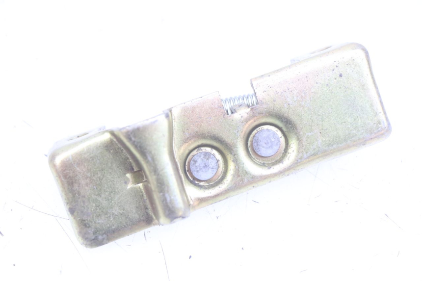 photo de SERRATURA SELLA DAELIM VJ ROADWIN FI 125 (2008 - 2017) - Altra angolazione