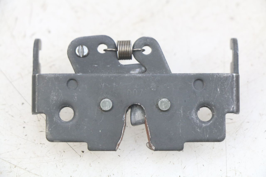 photo de SERRATURA SELLA YAMAHA X-CITY XCITY 125 (2007 - 2013) - Altra angolazione