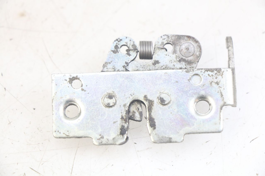 photo de SERRATURA SELLA YAMAHA XMAX X-MAX 125 (2006 - 2009) - Zoom sullo stato d'uso