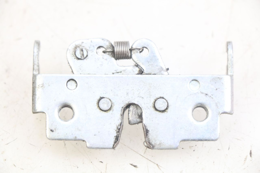 photo de SERRATURA SELLA YAMAHA X-MAX XMAX 125 (2010 - 2013) - Zoom sullo stato d'uso