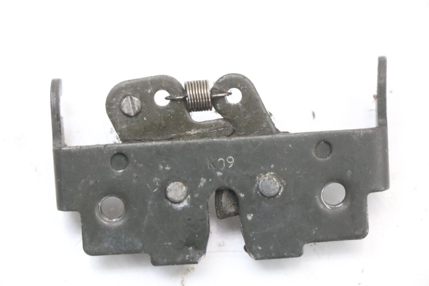 photo de SERRATURA SELLA YAMAHA X-MAX XMAX 125 (2010 - 2013) - Dettaglio del componente