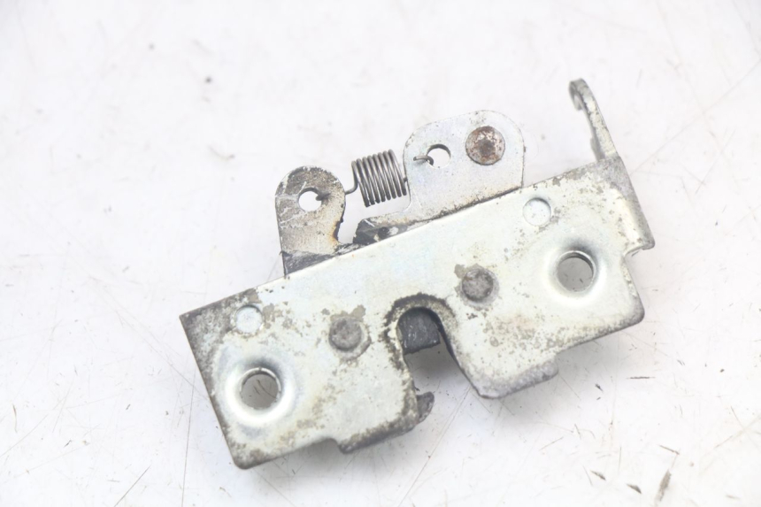 photo de SERRATURA SELLA YAMAHA XMAX X-MAX 125 (2006 - 2009) - Zoom sullo stato d'uso