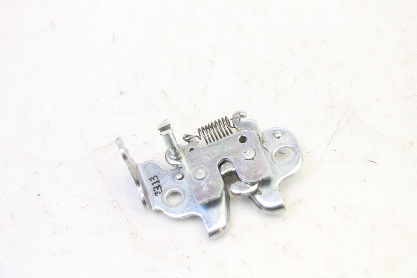 photo de SERRATURA SELLA YAMAHA XMAX X-MAX 125 (2021 - 2025) - Vista principale