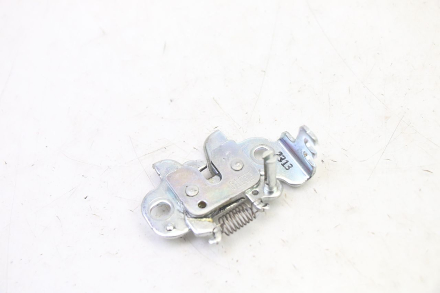 photo de SERRATURA SELLA YAMAHA XMAX X-MAX 125 (2021 - 2025) - Dettaglio del componente