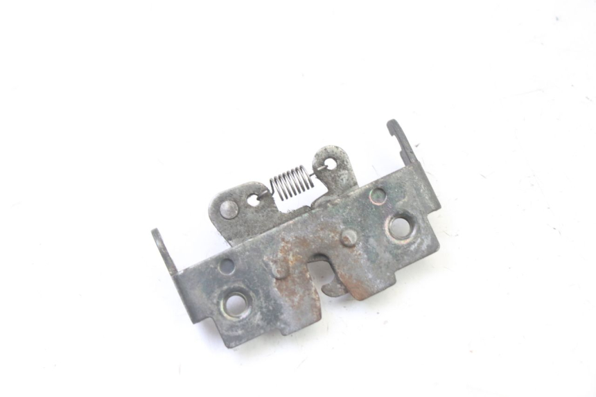 photo de SERRATURA SELLA PIAGGIO X9 EVOLUTION 125 (2003 - 2007) - Zoom sullo stato d'uso