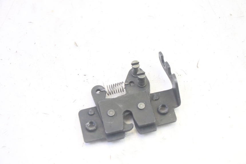 photo de SERRATURA SELLA PIAGGIO XEVO - X EVO 125 (2007 - 2017) - Vista principale