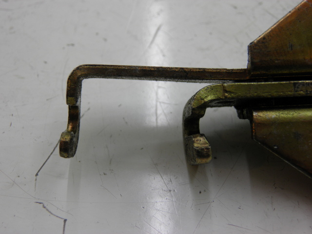 photo de SERRATURA SELLA YAMAHA FZS FAZER 1000 (2003 - 2005) - Dettaglio del componente