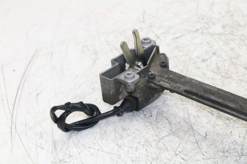 photo de Serratura sella YAMAHA YP MAJESTY ABS 400 (2007 - 2009) - Primo piano tecnico