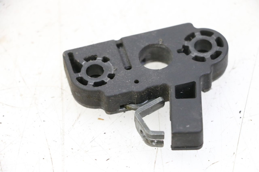 photo de SERRATURA SELLA YAMAHA YP MAJESTY 125 (2002 - 2006) - Zoom sullo stato d'uso