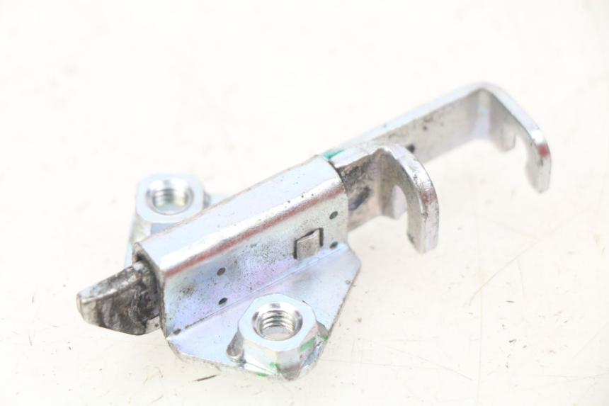 photo de SERRATURA SELLA KAWASAKI Z 650 (2016 - 2019) - Zoom sullo stato d'uso