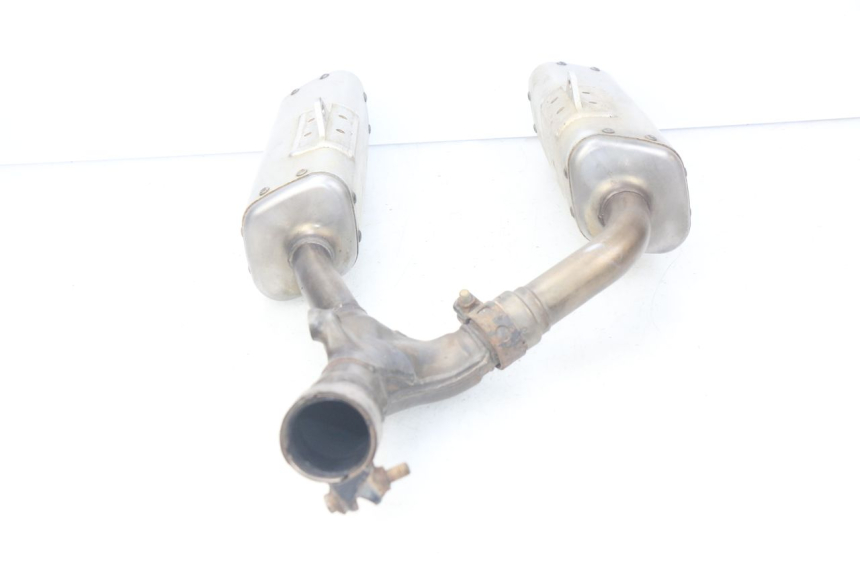 photo de SILENZIATORE HONDA CRF 250 (2016 - 2017) - Primo piano tecnico