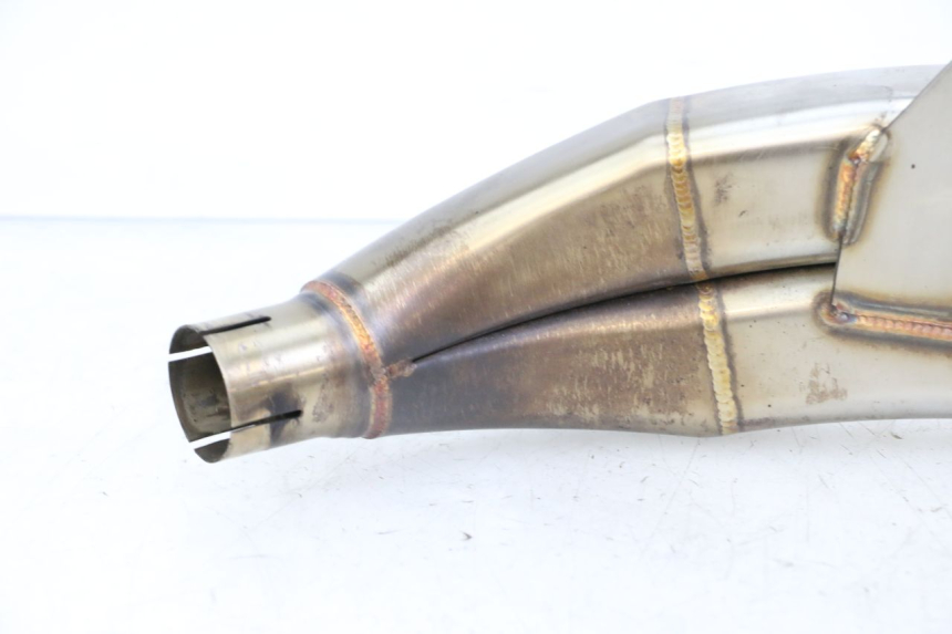 photo de SILENZIATORE SUZUKI GSR 750 (2011 - 2017) - Zoom sui componenti