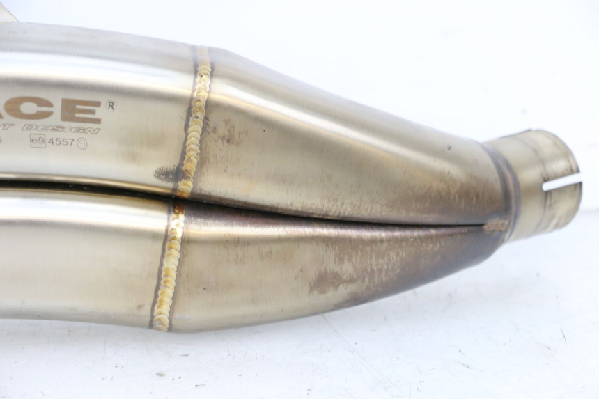 photo de SILENZIATORE SUZUKI GSR 750 (2011 - 2017) - Ispezione visiva dettagliata