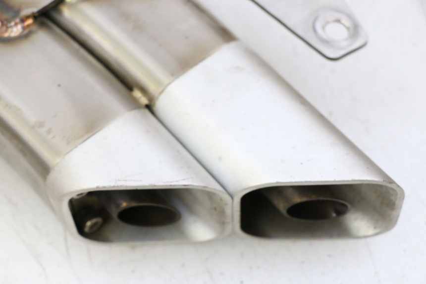 photo de SILENZIATORE SUZUKI GSR 750 (2011 - 2017) - Zoom sullo stato d'uso