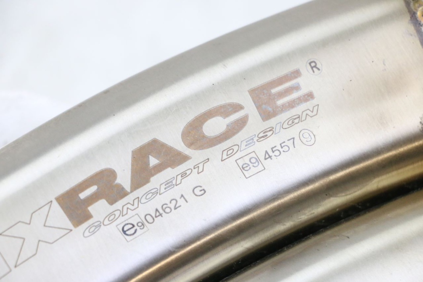 photo de SILENZIATORE SUZUKI GSR 750 (2011 - 2017) - Stato della superficie e materiale