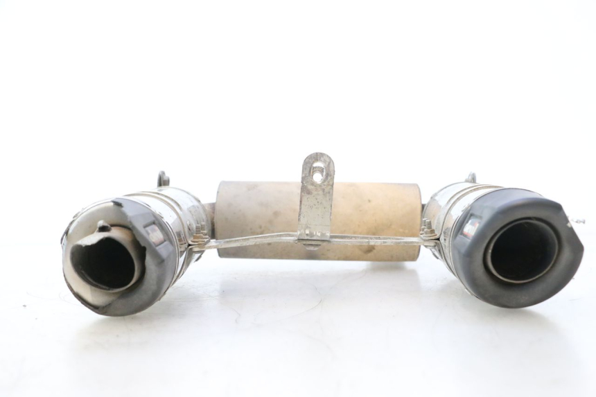 photo de SILENZIATORE SUZUKI GSR 600 (2005 - 2012) - Dettaglio del componente