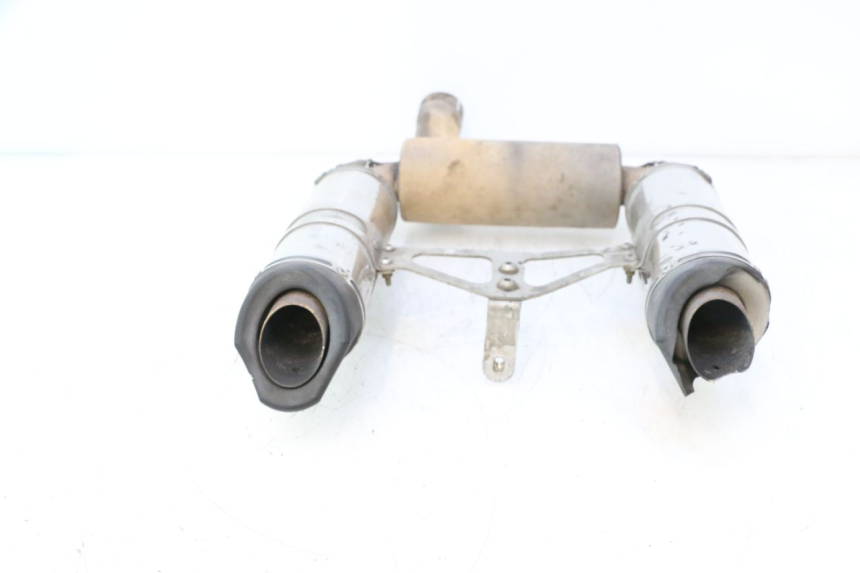 photo de SILENZIATORE SUZUKI GSR 600 (2005 - 2012) - Stato della superficie e materiale