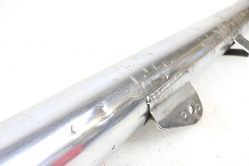 photo de SILENZIATORE SUZUKI GSX E 250 (1982 - 1983) - Focus sulla struttura