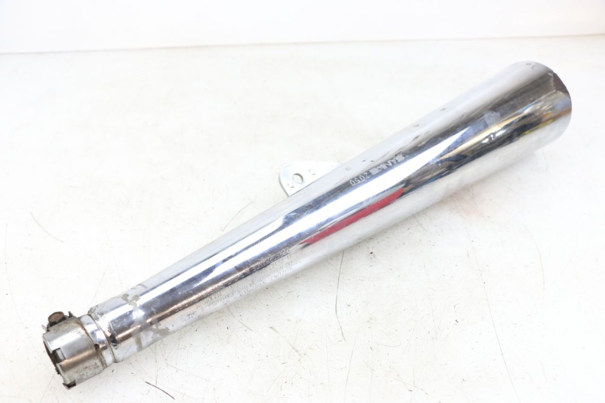 photo de SILENZIATORE SUZUKI GSX E 250 (1982 - 1983) - Primo piano tecnico