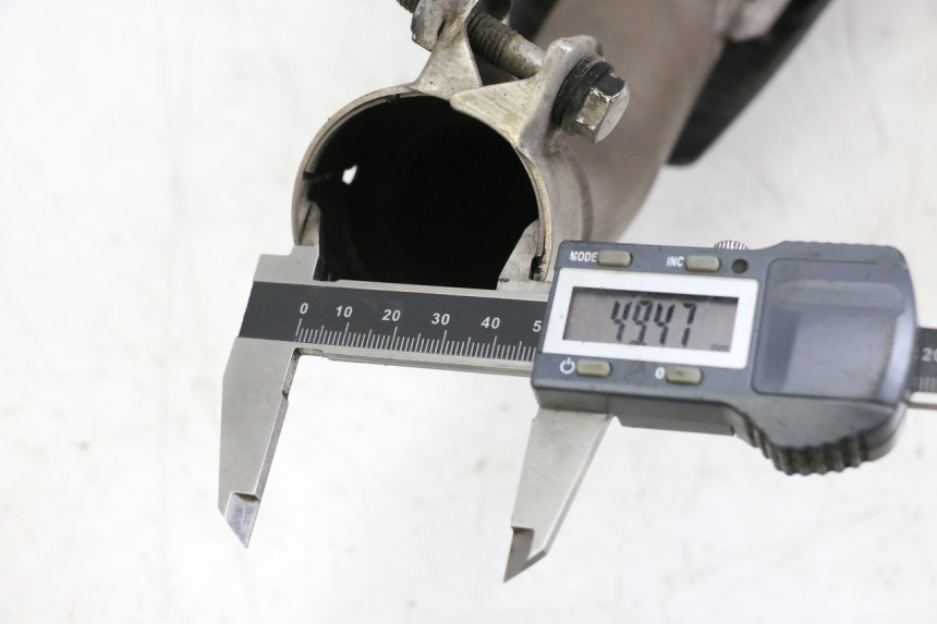 photo de SILENZIATORE HUSQVARNA SVARTPILEN 401 (2018 - 2023) - Dettaglio del componente