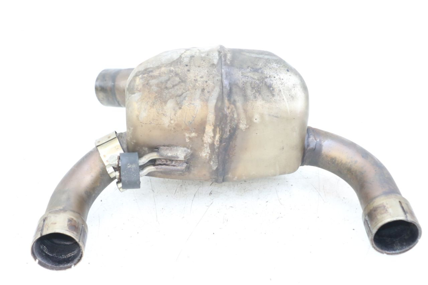 photo de SILENZIATORE MOTO GUZZI NORGE 8V GT 1200 (2011 - 2016) - Primo piano tecnico