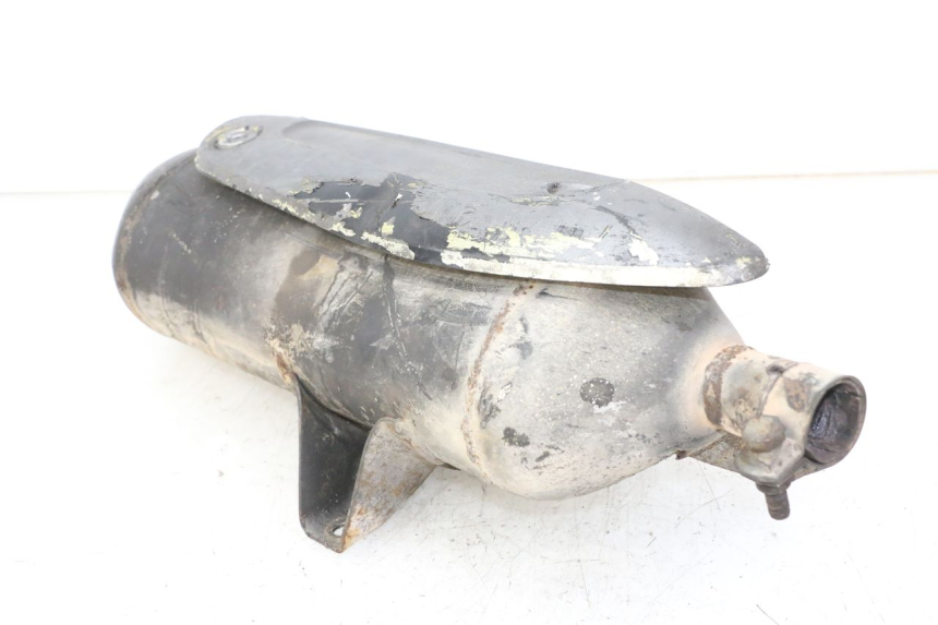 photo de SILENZIATORE PIAGGIO MP3 125 (2006 - 2014) - Dettagli dei punti di fissaggio