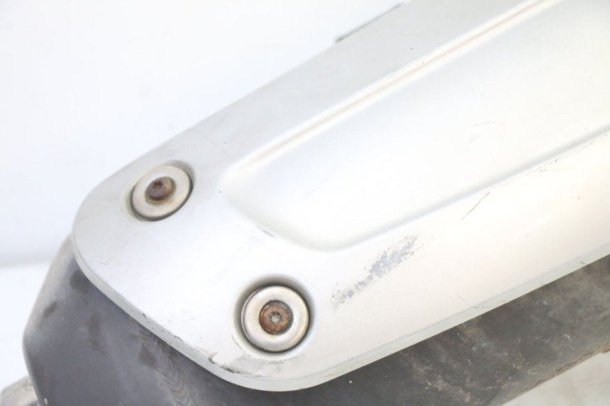 photo de SILENZIATORE PEUGEOT SATELIS 250 (2006 - 2012) - Altra angolazione