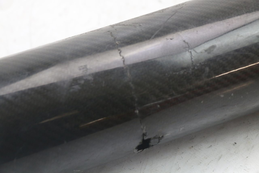 photo de SILENZIATORE SUZUKI GS F 500 (2004 - 2007) - Marcature e riferimenti originali