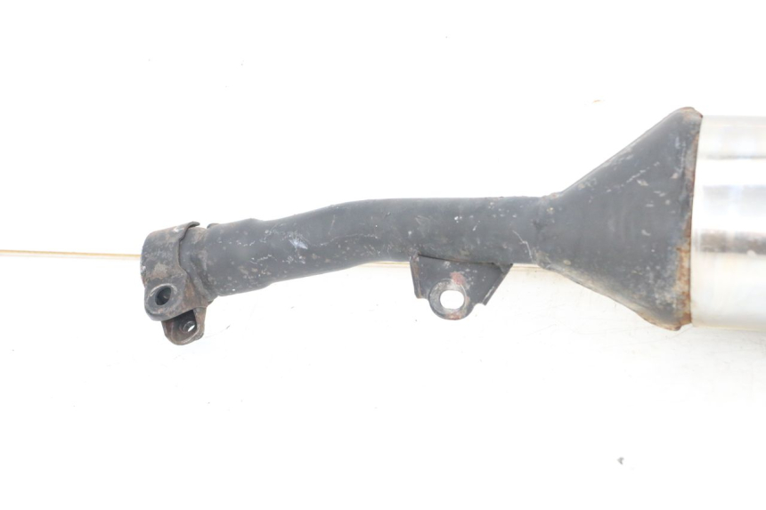 photo de SILENZIATORE HYOSUNG XRX 125 (2000 - 2008) - Dettagli dei punti di fissaggio