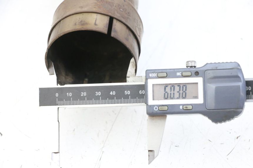 photo de SILENZIATORE YAMAHA FZ1 FAZER 1000 (2007 - 2009) - Dettaglio del componente