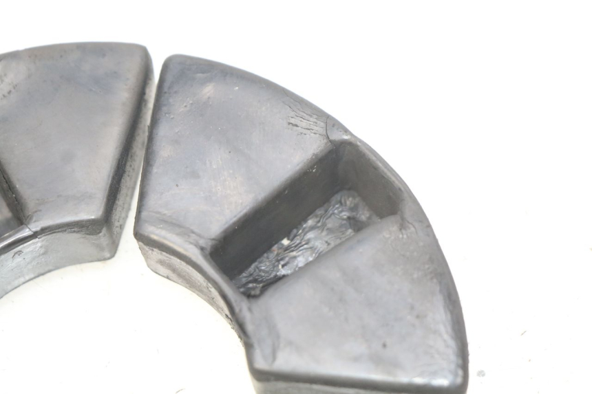 photo de SILENTBLOC CORONA ROYAL ENFIELD BULLET CLASSIC 500 (2017 - 2020) - Zoom sullo stato d'uso