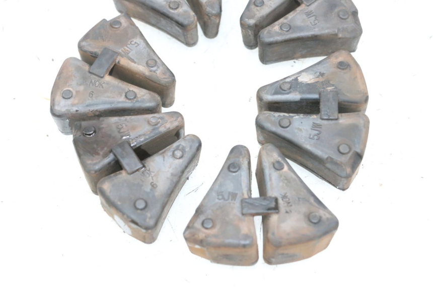 photo de CORONA SILENTBLOCK YAMAHA FJR ABS 1300 (2006 - 2012) - Primo piano tecnico