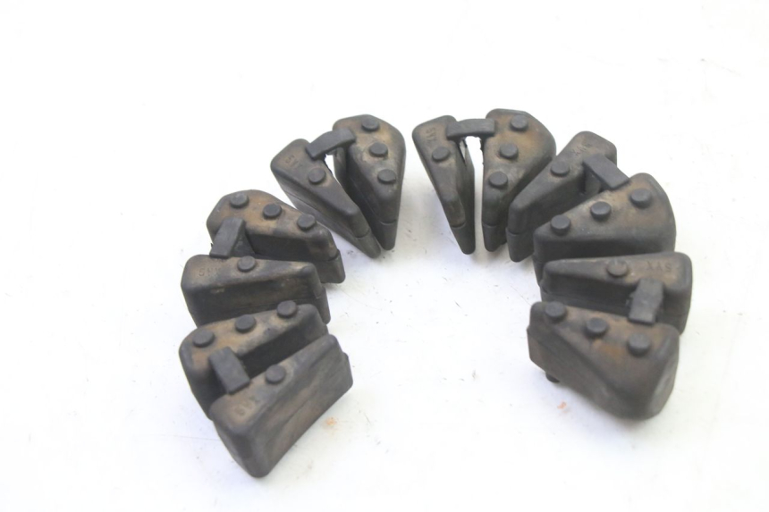 photo de CORONA SILENTBLOCK YAMAHA FZ6 FAZER S2 600 (2007 - 2011) - Zoom sullo stato d'uso