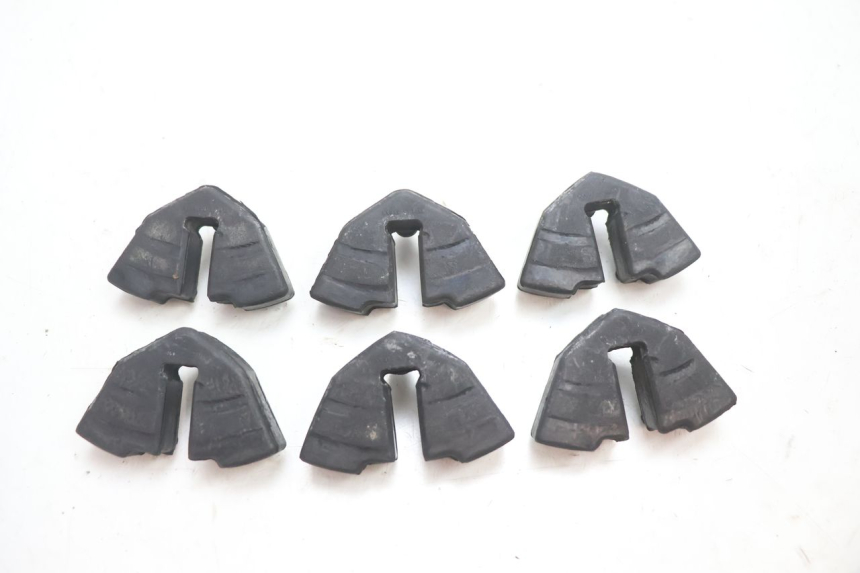 photo de CORONA SILENTBLOCK SUZUKI GSF N BANDIT 1200 (2001 - 2005) - Zoom sullo stato d'uso