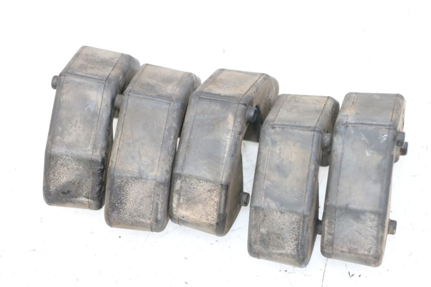 photo de CORONA SILENTBLOCK SUZUKI GSR 750 (2011 - 2017) - Dettaglio del componente