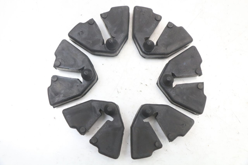 photo de CORONA SILENTBLOCK SUZUKI GSX E 250 (1982 - 1983) - Vista principale