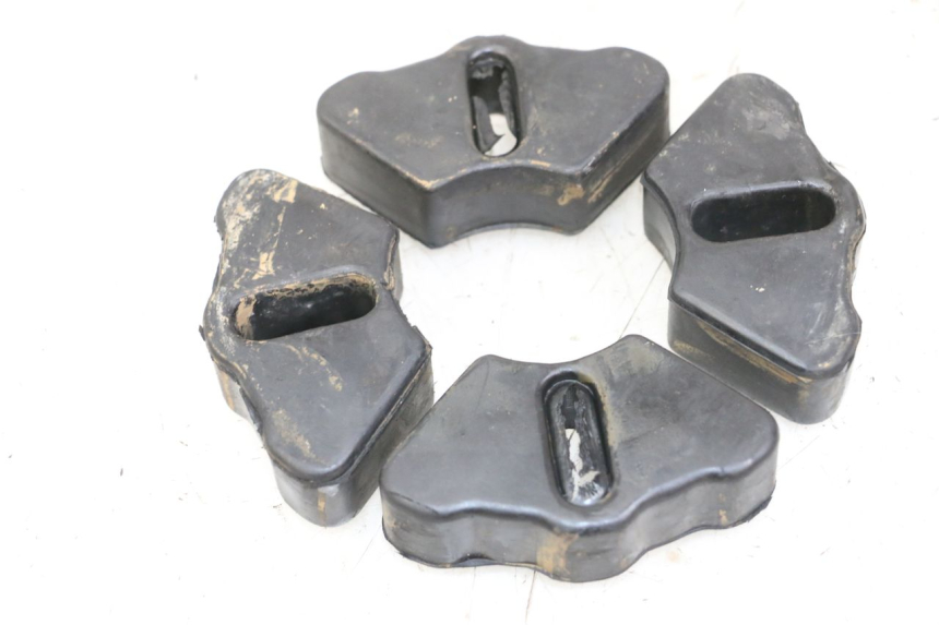 photo de CORONA SILENTBLOCK REGAL RAPTOR RAXTER 2 125 (2007 - 2015) - Dettaglio del componente