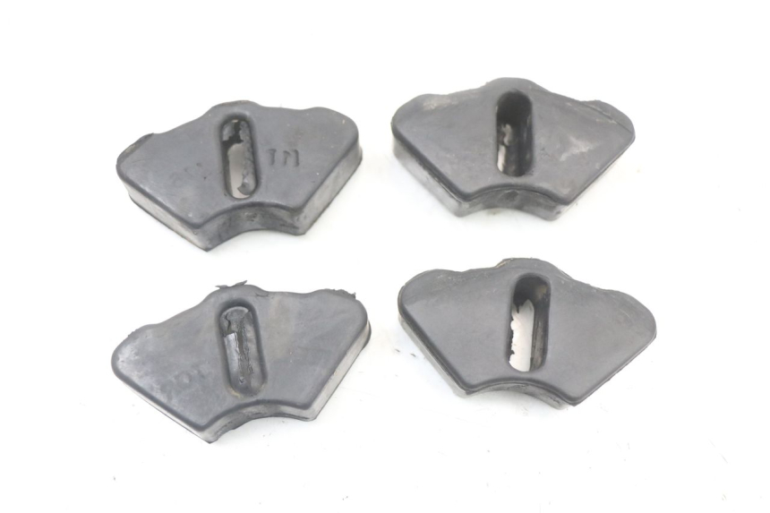 photo de CORONA SILENTBLOCK REGAL RAPTOR SPYDER 125 (2010 - 2018) - Vista principale