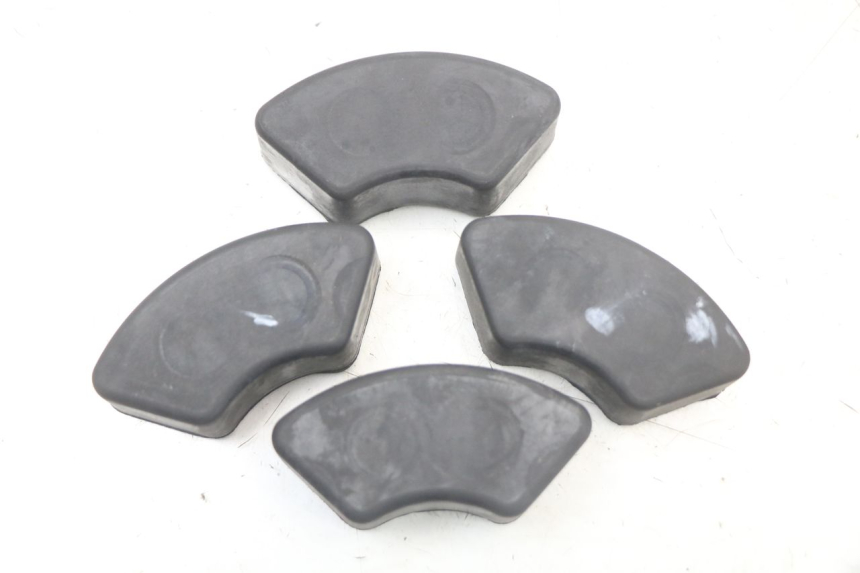 photo de CORONA SILENTBLOCK ROYAL ENFIELD CONTINENTAL GT 650 (2019 - 2024) - Altra angolazione