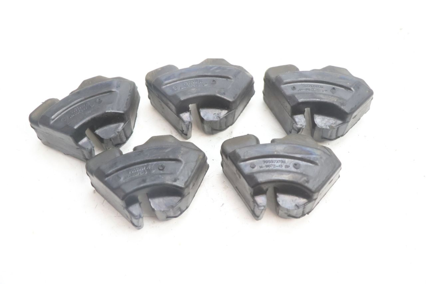 photo de CORONA SILENTBLOCK CAN-AM SPYDER RS 1000 (2008 - 2012) - Dettaglio del componente
