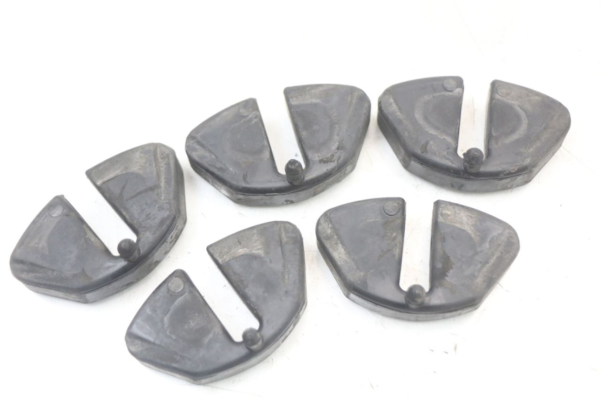 photo de CORONA SILENTBLOCK SUZUKI GS F 500 (2004 - 2007) - Vista principale