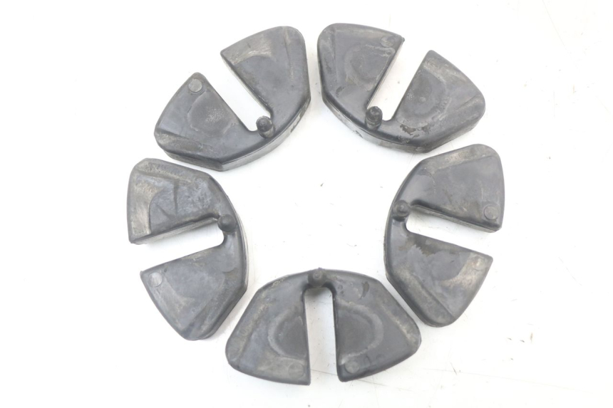 photo de CORONA SILENTBLOCK SUZUKI GS F 500 (2004 - 2007) - Zoom sullo stato d'uso